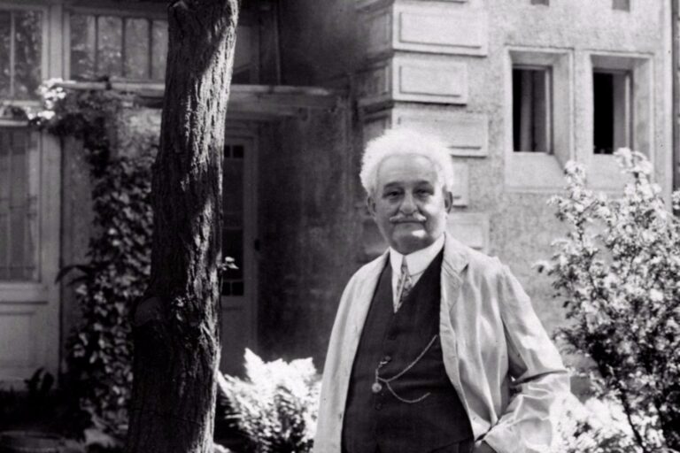 image crop 200000000